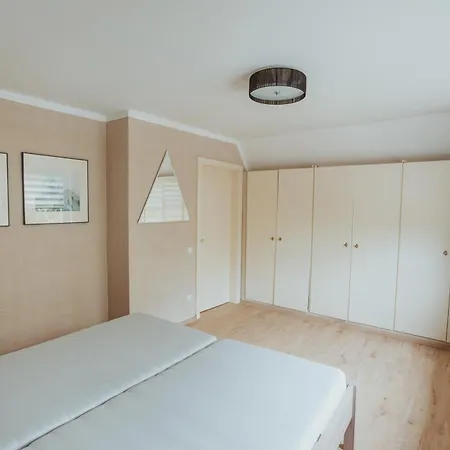 Krysiak Apartment *
